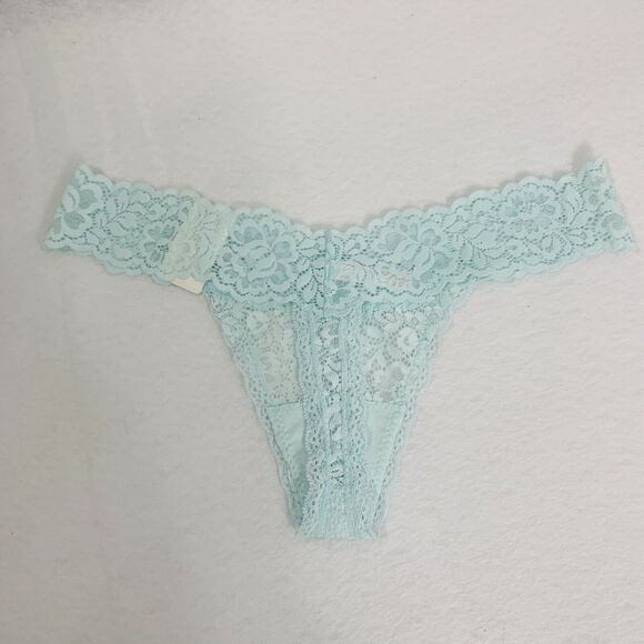 GB Thong Juniors Women M Nylon Lace Multicolor Pastel Set of 4 Romantic Sexy NWT - Picture 5 of 8